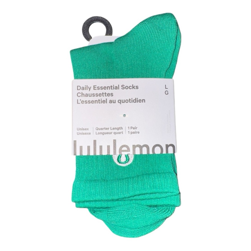 Lululemon Daily Essential Quarter Socks – Raceway Green – NWT – Multiple Sizes - Picture 4 of 9